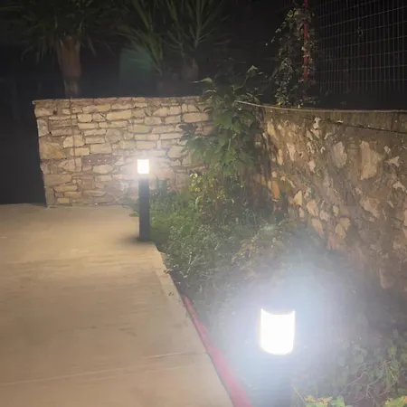 Joal Pensión Sarandë