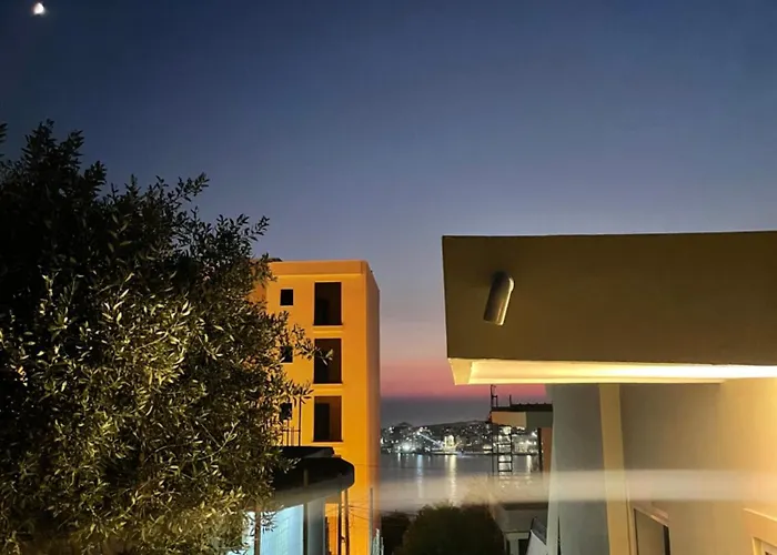 Joal * Sarandë
